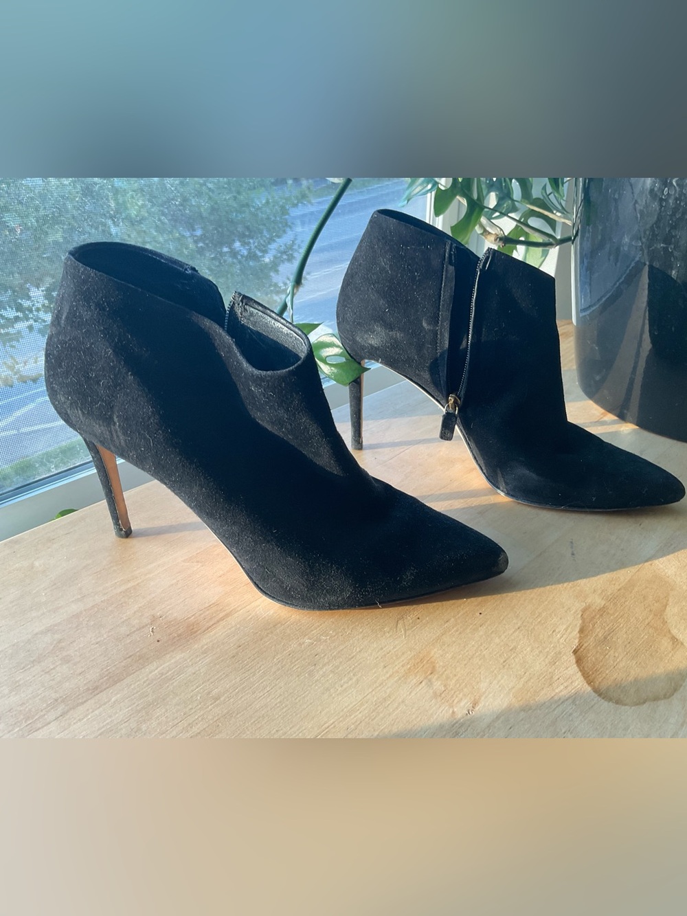 Gucci suede booties
